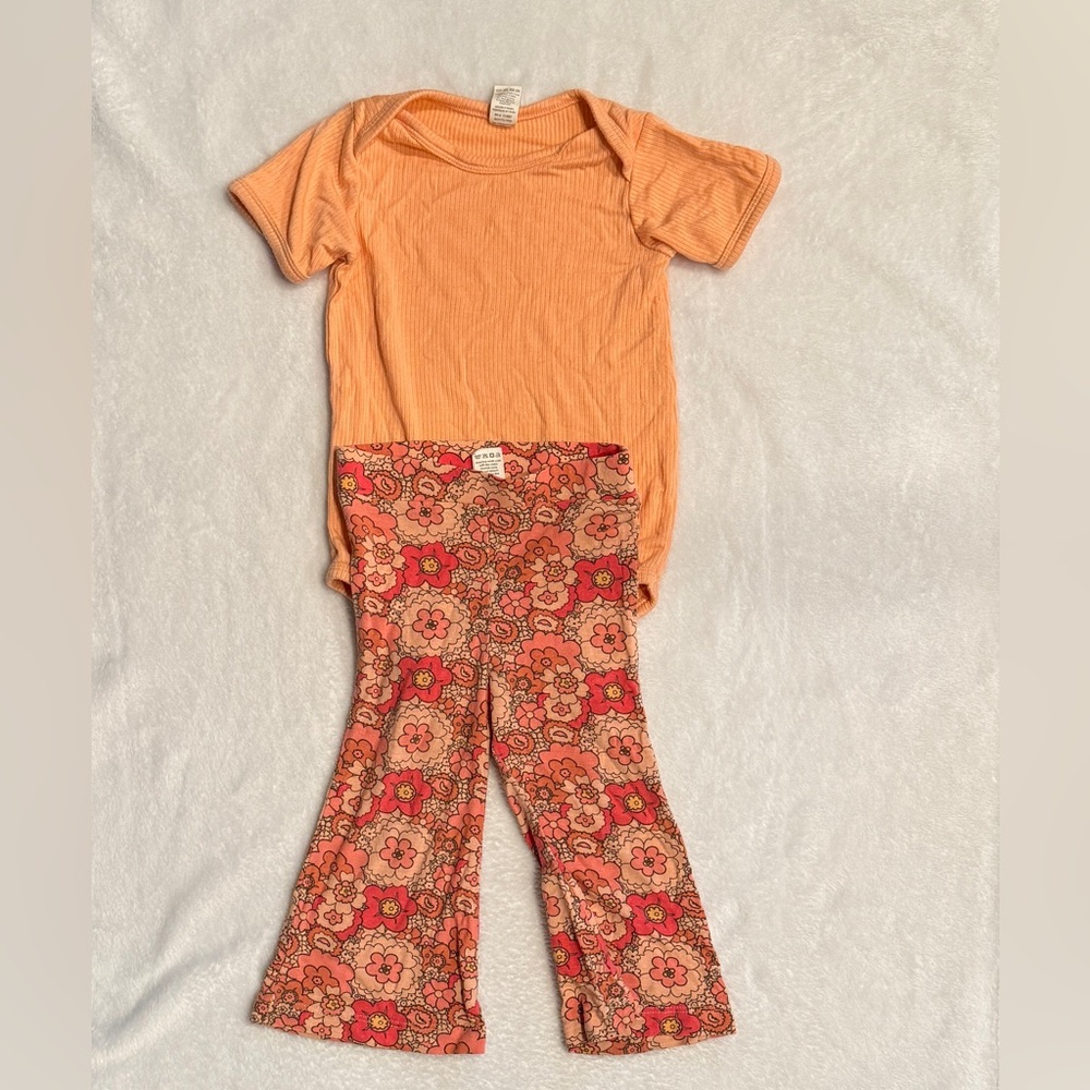 Kate Quinn Mid-Century Mod Matching Set